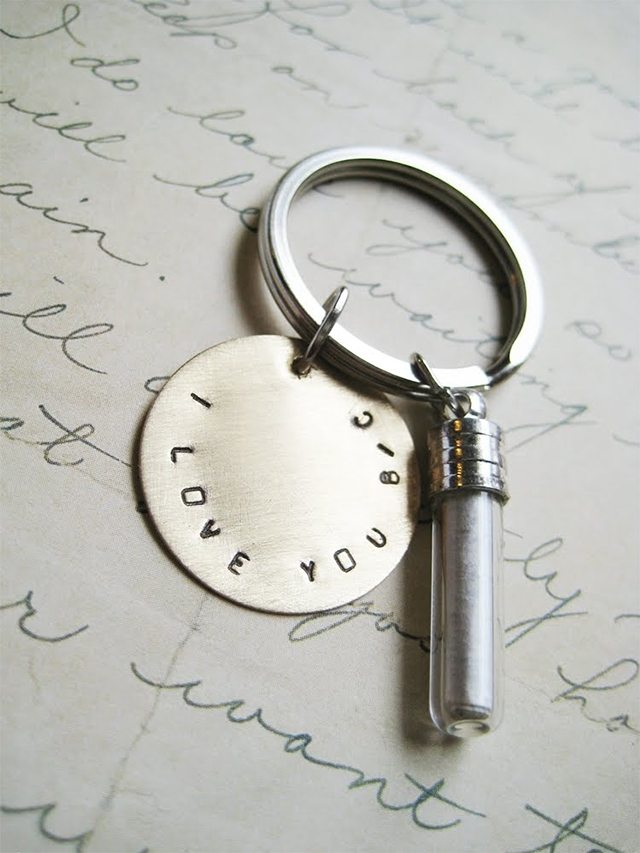 DIY Message in a Bottle Jewelry or Keychain