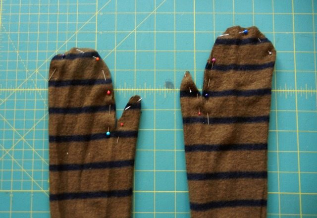 How to Sew a Free Recycled Sweater Mittens Pattern and Matching Hat