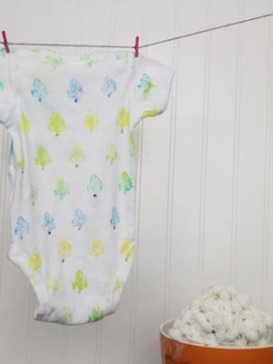 Block Stamped Neon Onesie . How To-sday thumbnail