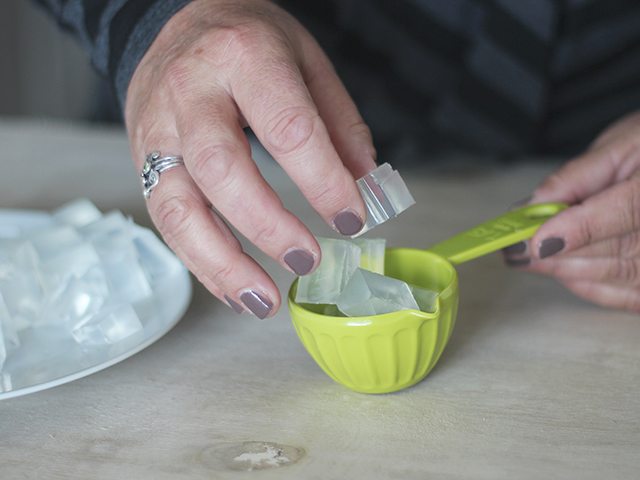 DIY Diamond Soap on a Chain Step 2