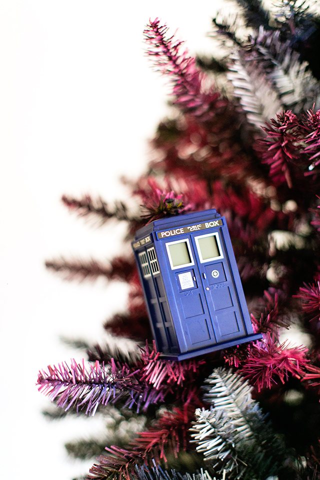 Doctor Who Christmas Tree - Tardis Ornament