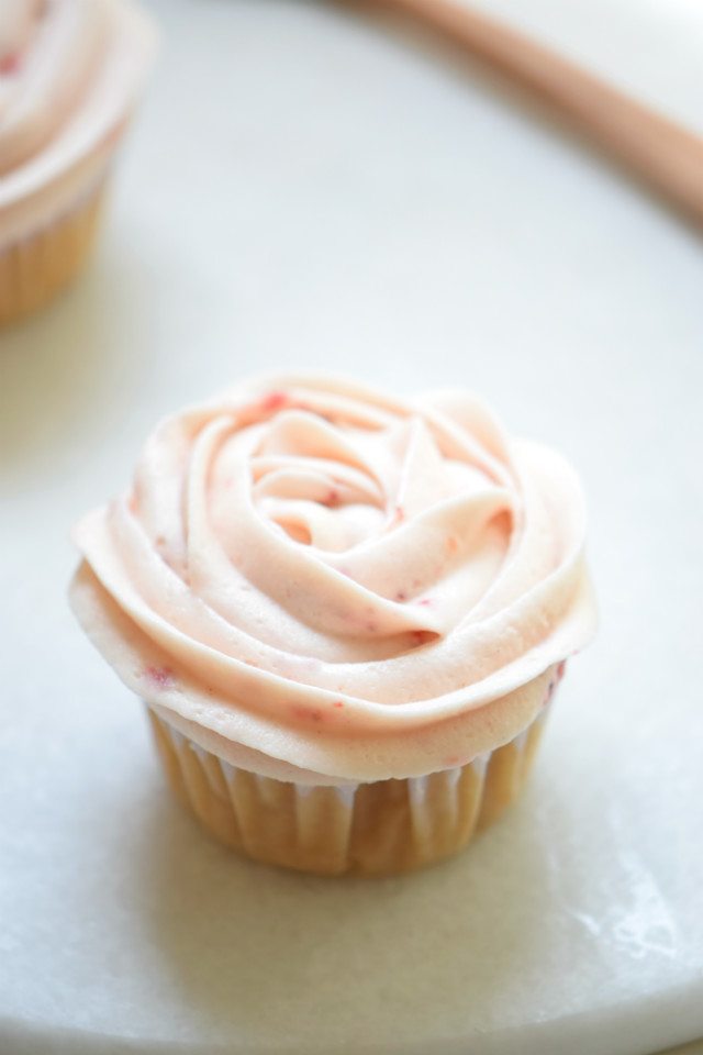 Vegan Chocolate Cupcakes with Strawberry Frosting