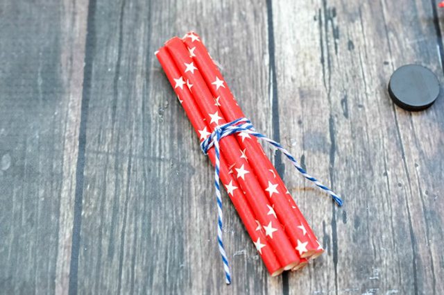 Firecracker Magnet Fourth of July Crafts - Step 2