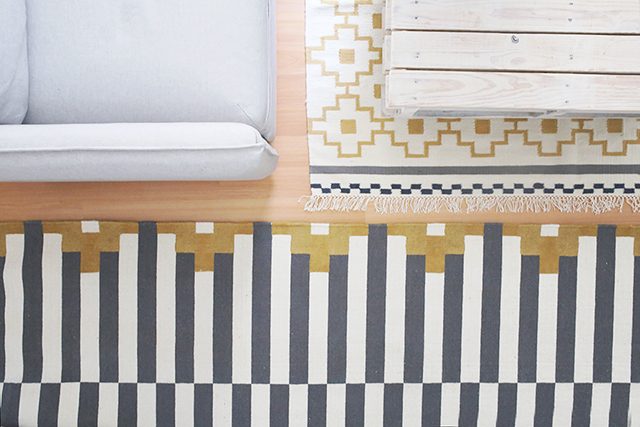 How to Paint a Rug - an IKEA Hack