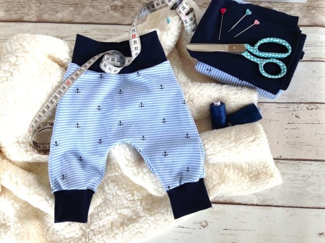 Free Fall Sewing Projects and Patterns - Baby Leggings Pants