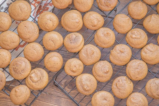 Pumpkin Whoopie Pie Recipe With Maple Spice Whipped Cream - Baked Cookies
