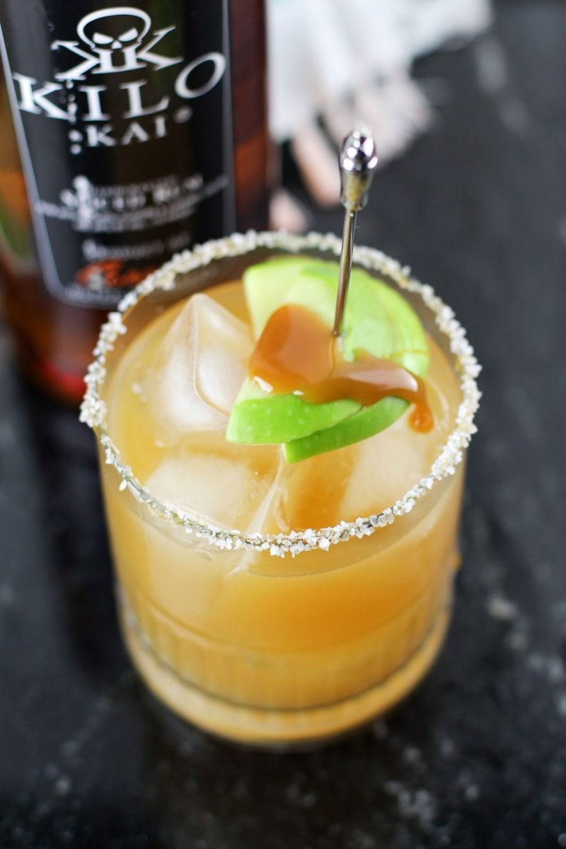 Salted Caramel Apple Cocktail Recipe