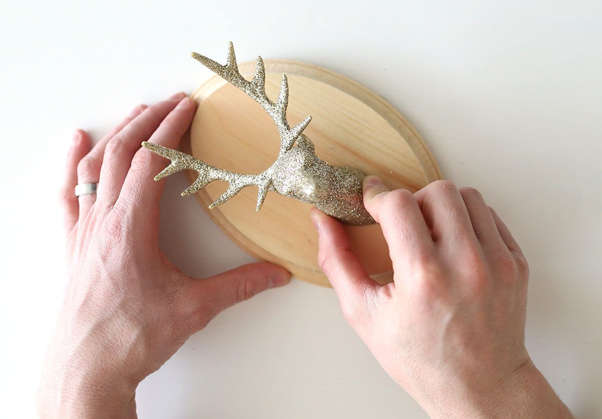 DIY Glitter Taxidermy Reindeer for Christmas