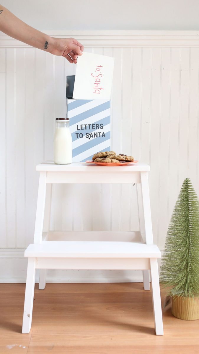 DIY Letters to Santa Mailbox