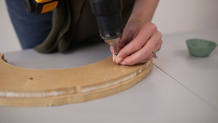 Rainbow DIY Cat Scratcher - Step 5