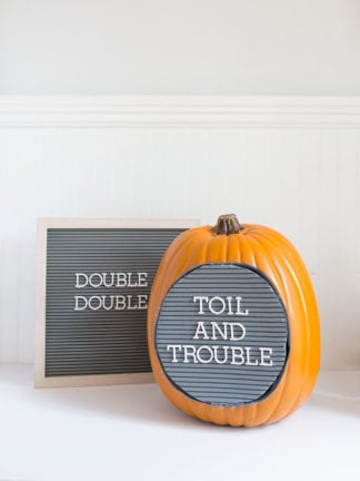 No-Carve DIY Letter Board Pumpkin for Halloween thumbnail
