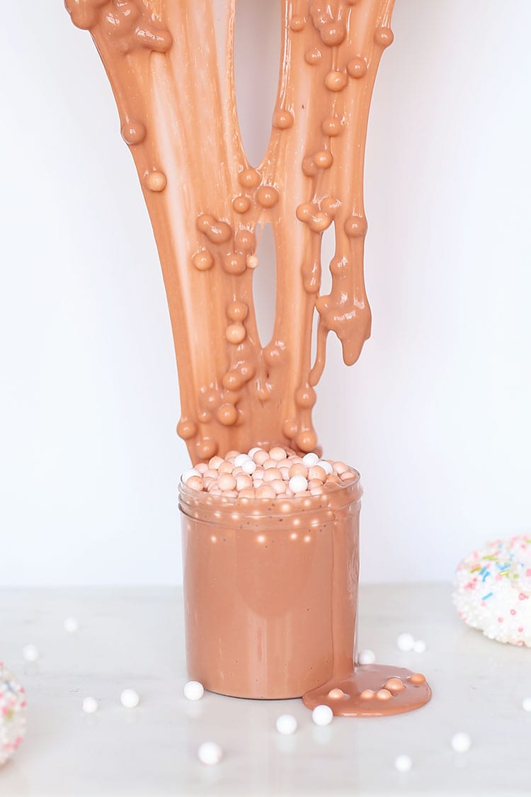 DIY Hot Chocolate Crunch Slime With Foam Marshmallows. 