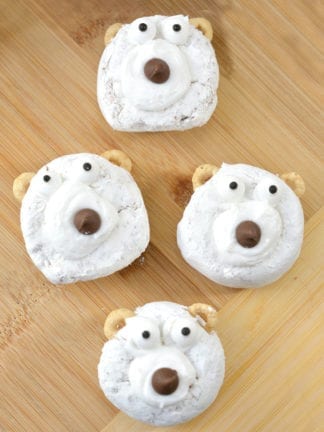 Easy DIY Polar Bear Christmas Donuts thumbnail
