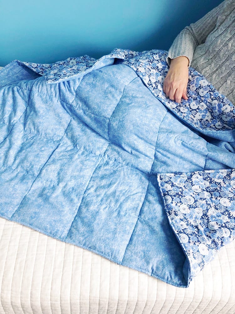 DIY: How to Make a Weighted Blanket for Anxiety - Shrimp Salad Circus
