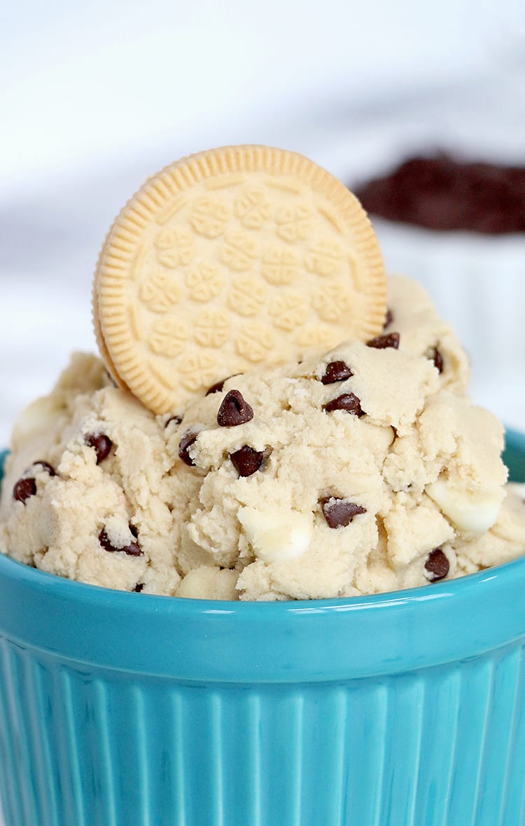 Milk Chocolate and White Chocolate Chip Cookie Dough Dip Recipe