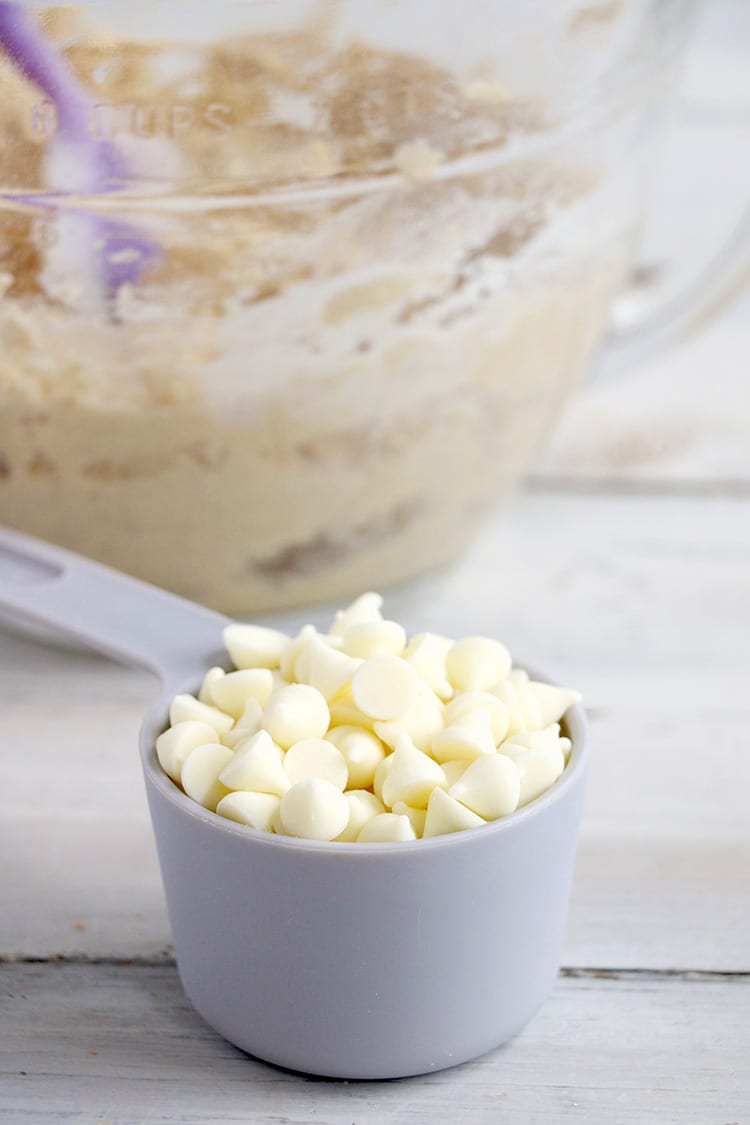 White Chocolate Chip Cookie Dough Dip Recipe