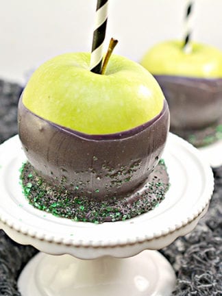 Super Easy Poison Apples Recipe for Halloween thumbnail