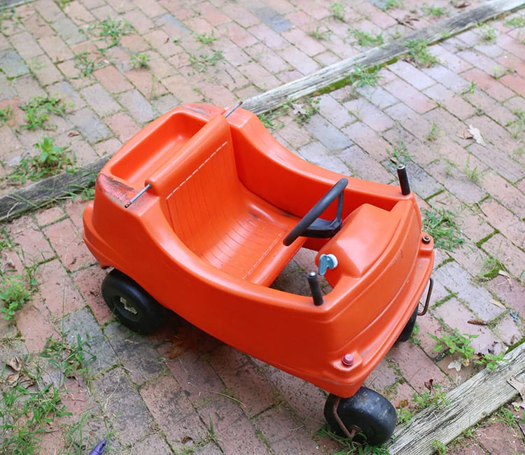 How to Take Apart a Little Tike Cozy Coupe Plastic Car