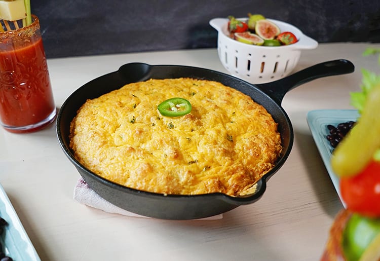 Cast Iron Skillet Jalapeño Cheddar Cornbread Recipe 4