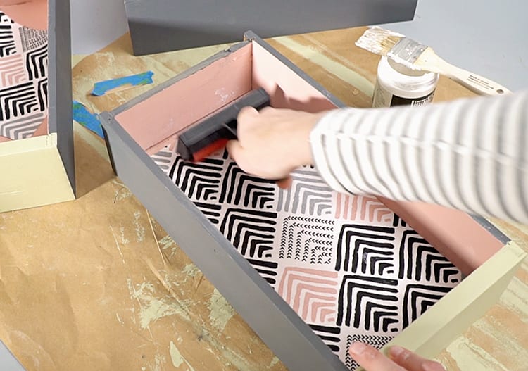 How to Fabric Lined Drawers