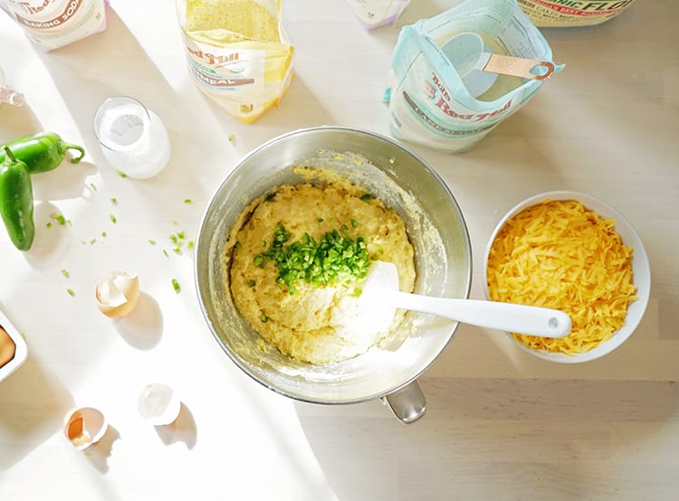 How to Make Cast Iron Skillet Jalapeño Cheddar Cornbread Recipe