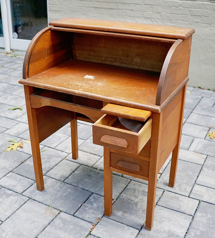 Vintage Roll Top Desk Makeover - Before 1